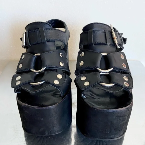 UNIF Chunky Platform O-Ring Hardware Buckle Sandals w/ Ankle Strap - Picture 5 of 10